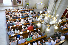 Ökumenischer Einschulungsgottesdienst in St. Crescentius (Foto: Karl-Franz Thiede)